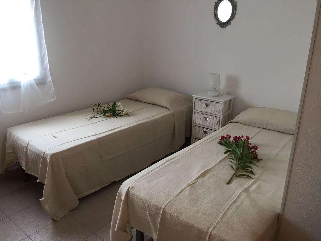 Il Fenicottero Rosa Villa Olbia Kültér fotó